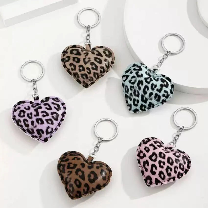 【A50】Leather 3D Heart Keychain
